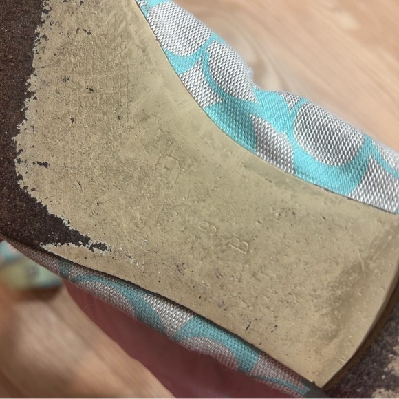 Coach Blue Cream Flats Sz 9 Women’s Shoes - Picture 6 of 7